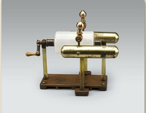 Cylinder-elektriseermachine voor elektrotherapie, naar Nairne, 1782-1790